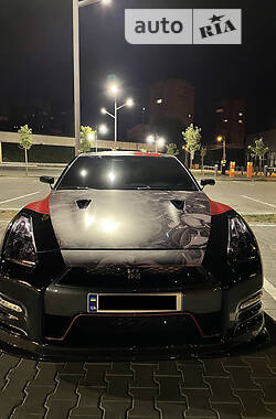 Купе Nissan GT-R 2012 в Дніпрі