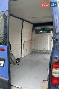 Інші вантажівки Nissan Interstar 2004 в 