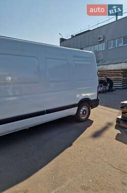 Грузовой фургон Nissan Interstar 2005 в 