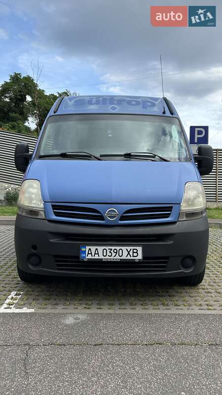 Грузовой фургон Nissan Interstar 2004 в Киеве