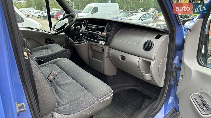 Грузовой фургон Nissan Interstar 2004 в Киеве