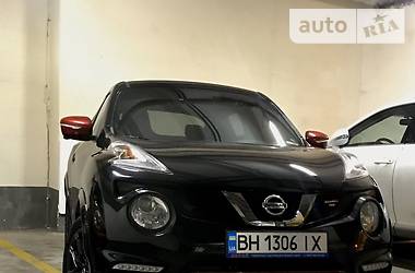Внедорожник / Кроссовер Nissan Juke 2015 в 
