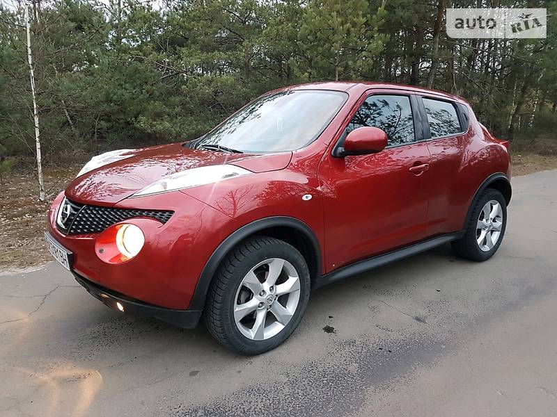 Позашляховик / Кросовер Nissan Juke 2012 в Березному