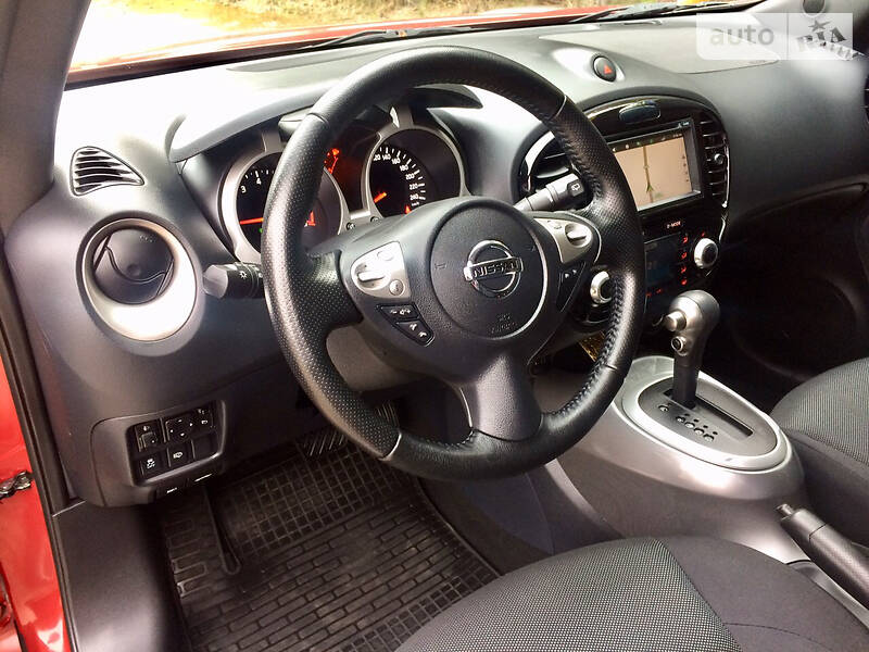 Позашляховик / Кросовер Nissan Juke 2014 в Тернополі