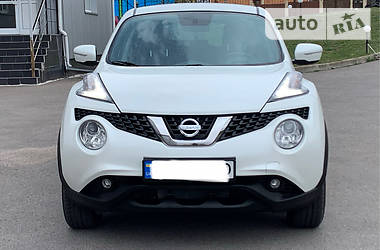 Позашляховик / Кросовер Nissan Juke 2016 в 