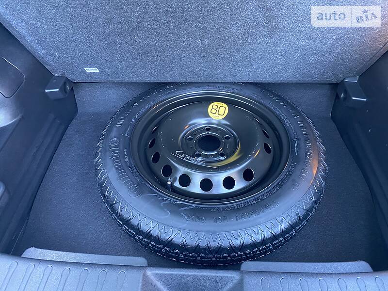 Позашляховик / Кросовер Nissan Juke 2018 в Києві фото 60 Позашляховик / Кросовер Nissan Juke 2018 в Києві