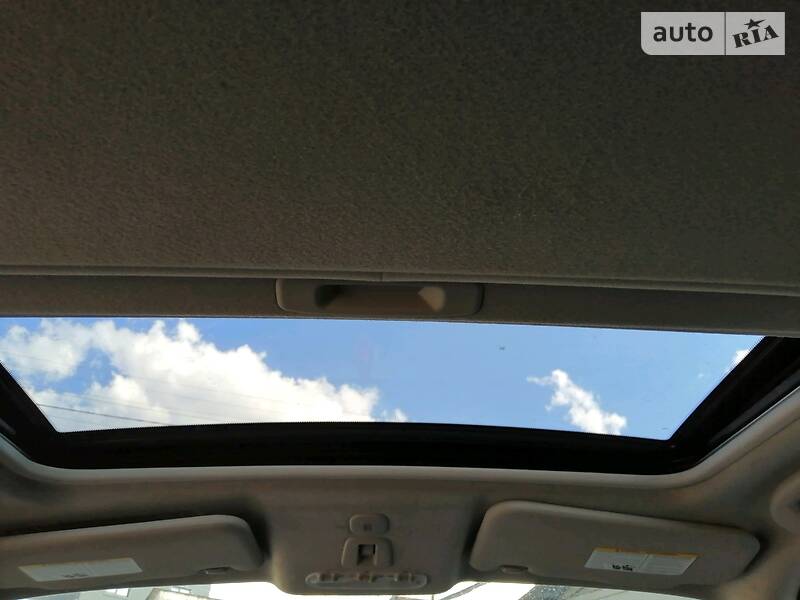 Позашляховик / Кросовер Nissan Juke 2012 в Києві