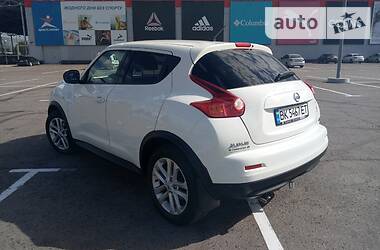 Внедорожник / Кроссовер Nissan Juke 2011 в Костополе