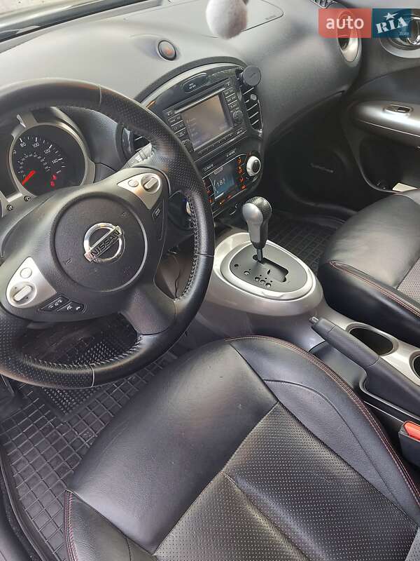 Внедорожник / Кроссовер Nissan Juke 2012 в Луцке фото 6 Внедорожник / Кроссовер Nissan Juke 2012 в Луцке