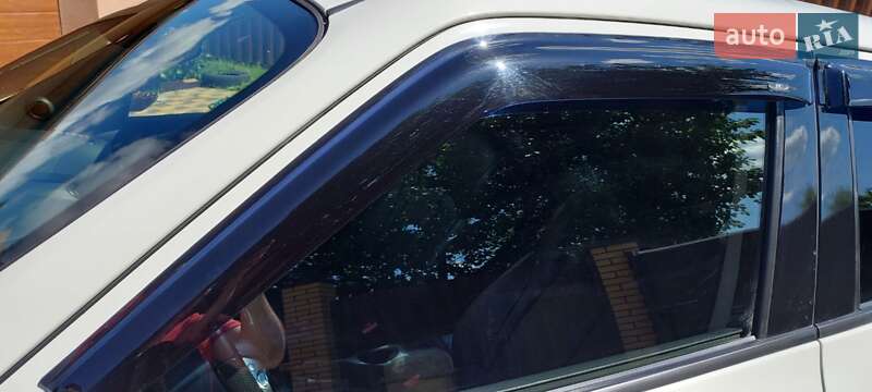 Внедорожник / Кроссовер Nissan Juke 2014 в Запорожье