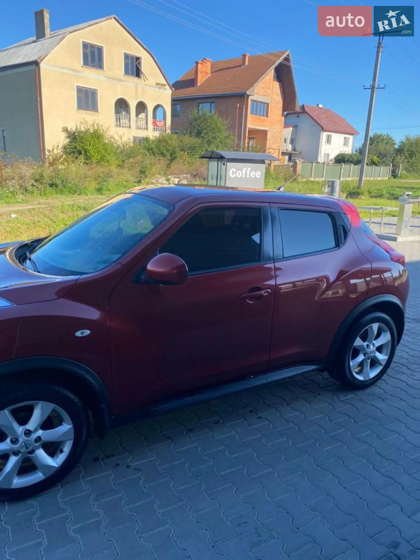 2012 Nissan Juke - мініатюра 2