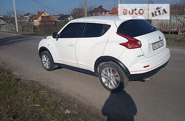 Позашляховик / Кросовер Nissan Juke 2011 в Луцьку