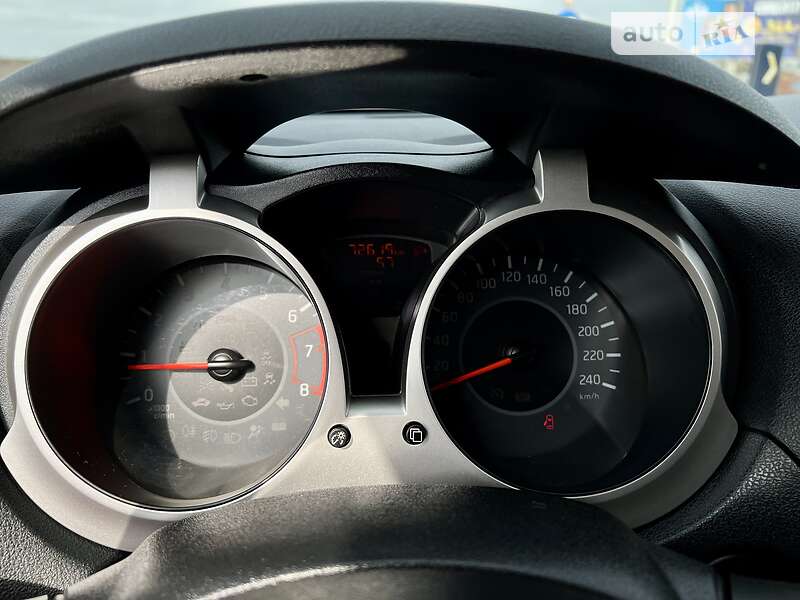 Внедорожник / Кроссовер Nissan Juke 2018 в Днепре фото 28 Внедорожник / Кроссовер Nissan Juke 2018 в Днепре