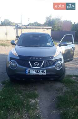 Внедорожник / Кроссовер Nissan Juke 2014 в Лозовой