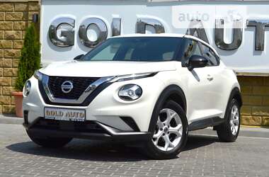 Позашляховик / Кросовер Nissan Juke 2022 в 