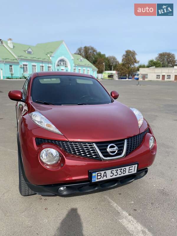 Внедорожник / Кроссовер Nissan Juke 2012 в Гайвороне