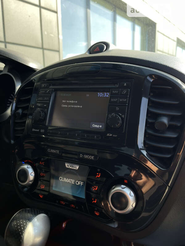 Внедорожник / Кроссовер Nissan Juke 2012 в Тячеве