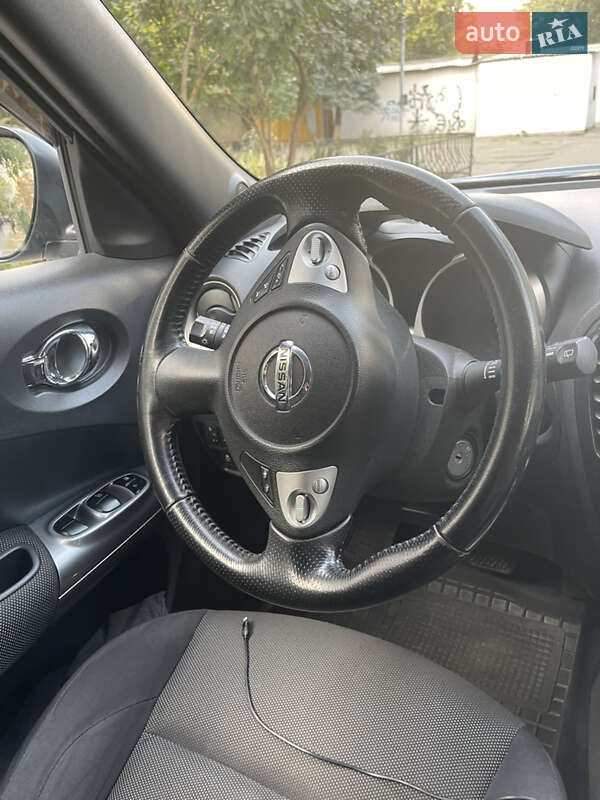 Внедорожник / Кроссовер Nissan Juke 2011 в Одессе