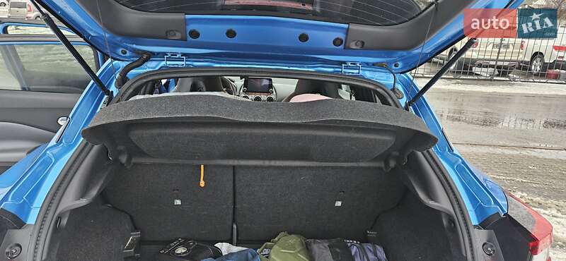 Внедорожник / Кроссовер Nissan Juke 2022 в Киеве