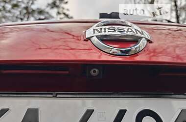 Внедорожник / Кроссовер Nissan Juke 2012 в Каневе