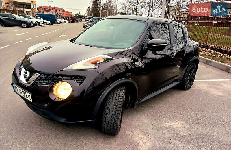 Позашляховик / Кросовер Nissan Juke 2015 в Києві
