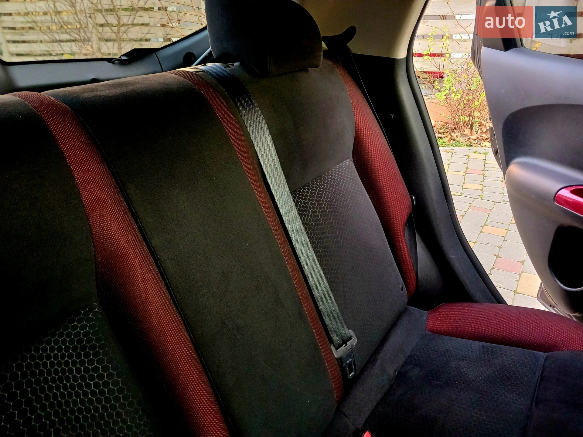 2015 Nissan Juke - мініатюра 36