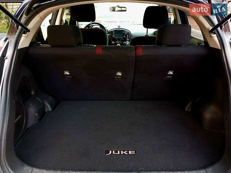 Позашляховик / Кросовер Nissan Juke 2015 в Києві