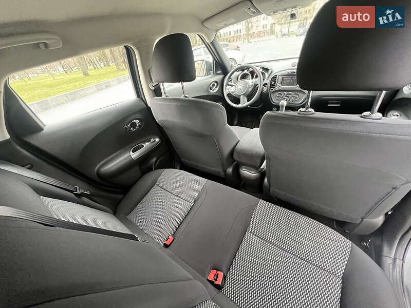 Позашляховик / Кросовер Nissan Juke 2015 в Харкові