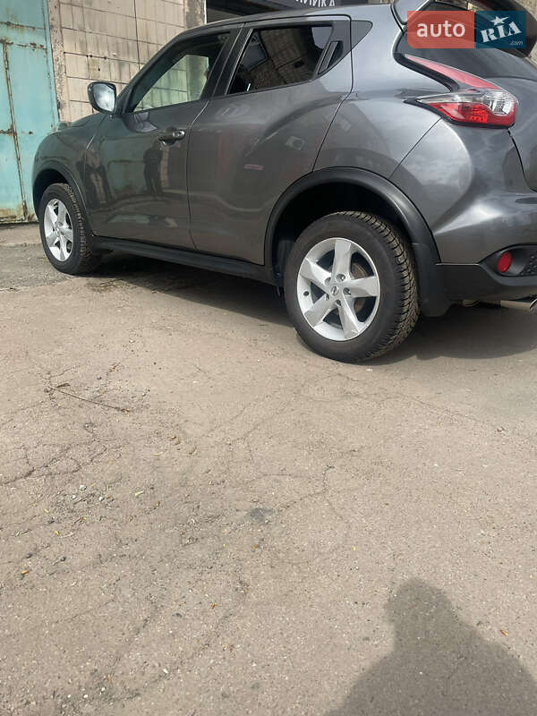 Позашляховик / Кросовер Nissan Juke 2019 в Києві