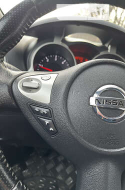 Позашляховик / Кросовер Nissan Juke 2011 в Стрию