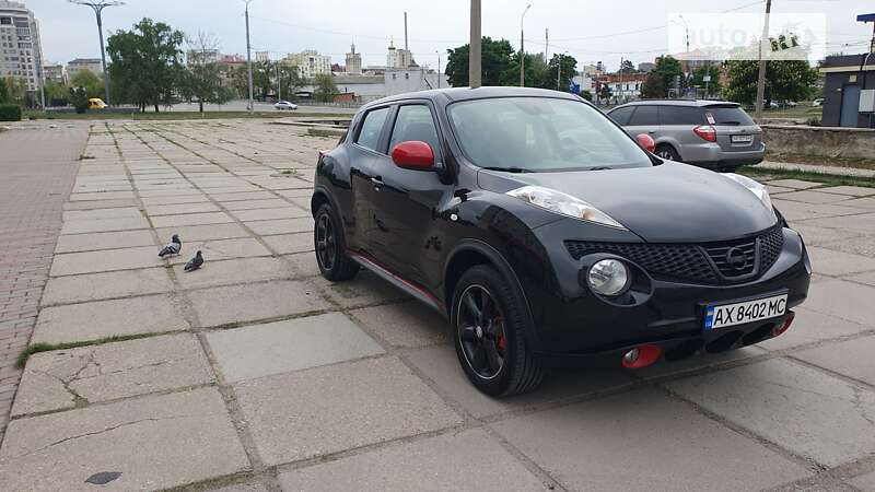 Внедорожник / Кроссовер Nissan Juke 2011 в Харькове