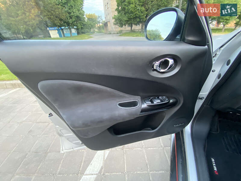 Внедорожник / Кроссовер Nissan Juke 2014 в Черкассах