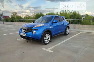 Внедорожник / Кроссовер Nissan Juke 2010 в Киеве