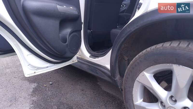 Позашляховик / Кросовер Nissan Juke 2011 в Новомосковську фото 2 Позашляховик / Кросовер Nissan Juke 2011 в Новомосковську