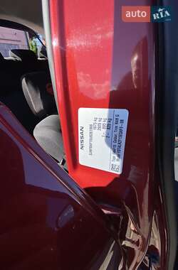 Позашляховик / Кросовер Nissan Juke 2012 в Лозовій
