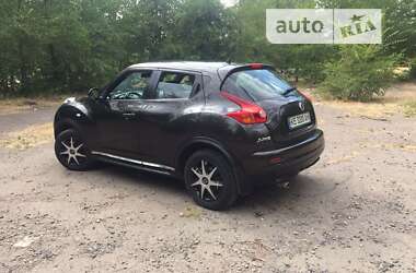 Внедорожник / Кроссовер Nissan Juke 2011 в Кривом Роге