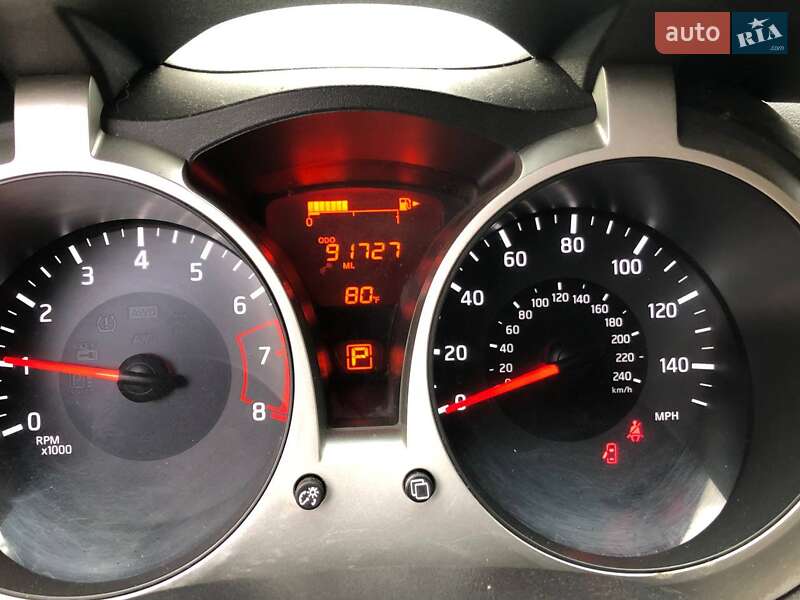 Позашляховик / Кросовер Nissan Juke 2016 в Кам'янському