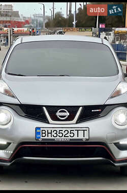 Внедорожник / Кроссовер Nissan Juke 2013 в 
