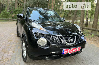 Внедорожник / Кроссовер Nissan Juke 2011 в Луцке