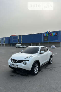 Внедорожник / Кроссовер Nissan Juke 2014 в Кременчуге