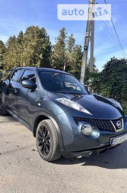 Позашляховик / Кросовер Nissan Juke 2011 в Хмельницькому