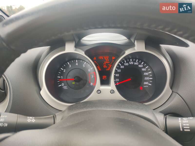 Позашляховик / Кросовер Nissan Juke 2012 в Харкові