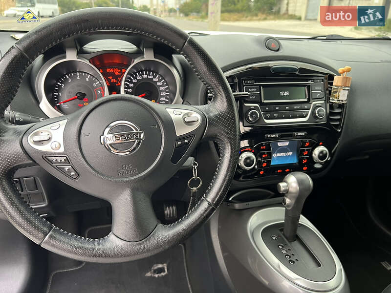 Внедорожник / Кроссовер Nissan Juke 2016 в Одессе