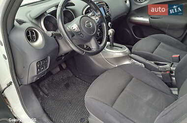 Внедорожник / Кроссовер Nissan Juke 2013 в 