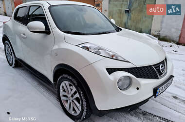 Внедорожник / Кроссовер Nissan Juke 2013 в 
