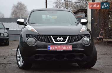 Позашляховик / Кросовер Nissan Juke 2010 в Хоролі