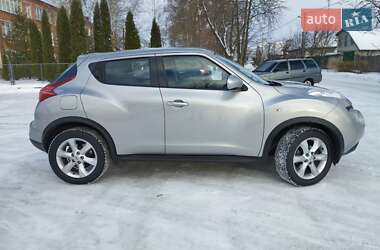 Внедорожник / Кроссовер Nissan Juke 2012 в Глухове