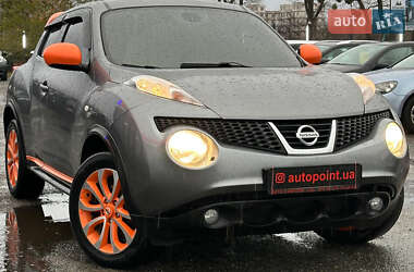 Внедорожник / Кроссовер Nissan Juke 2013 в Белогородке