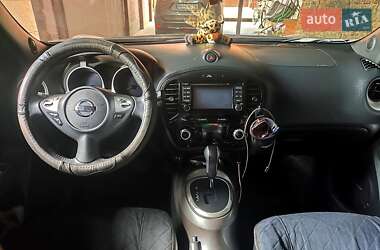 Внедорожник / Кроссовер Nissan Juke 2015 в 