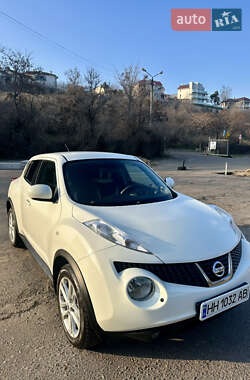 Внедорожник / Кроссовер Nissan Juke 2012 в Одессе